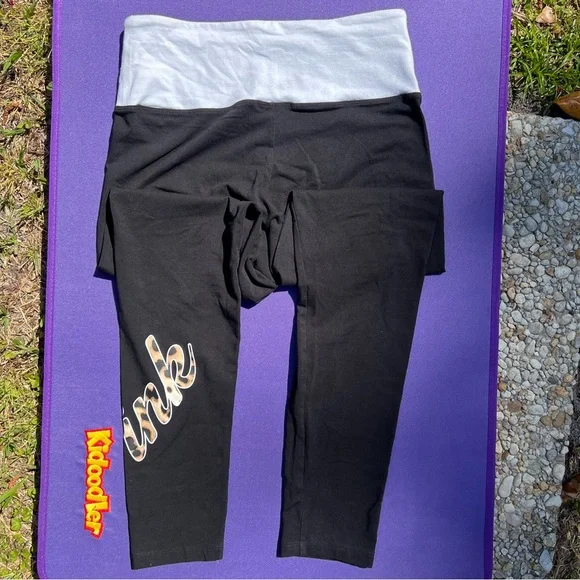 VS PINK Yoga Leggings - Picture 6 of 11